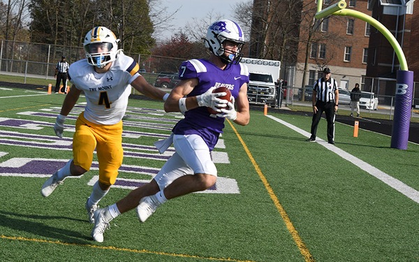 Bluffton hammers Defiance in HCAC finale