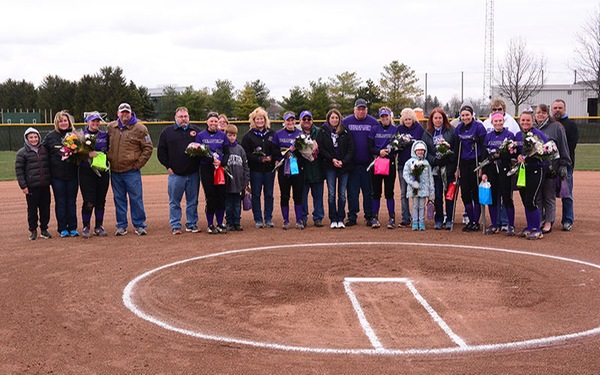 Beavers cap off Senior Day with a split