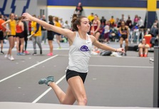 Women place 6th at Indoor HCAC